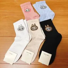 ラブブ ソックス