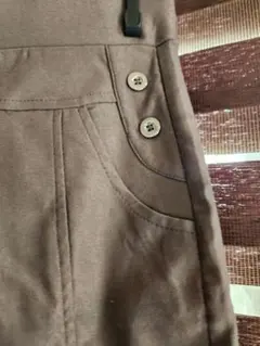 新品未使用 レディースストレッチスリムパンツ カーキ M〜L