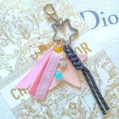 DIOR ディオール　レザーチャーム　とキーホルダー