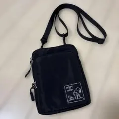 スヌーピー刺繍ナイロンショルダーバッグ