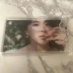 TWICE MORE & MORE アクリルキーホルダー