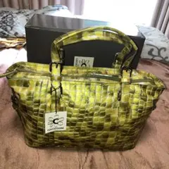 新品　未使用品　COCCO FIORE クロコダイル風ハンドバッグ