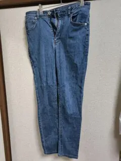 Item thumbnail for item cb0d7afb-47b8-4d0c-9922-f7be8f448ba9