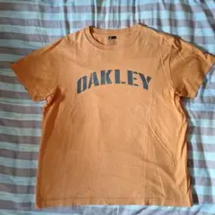 Oakley オレンジ スリムフィット Tシャツ