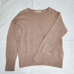 UNIQLO　カシミヤクルーネックセーター　カシミヤ100 ％