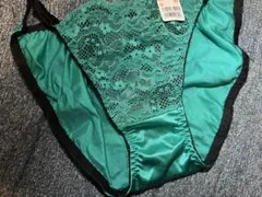 M サテン　エメフィール　ショーツ　ピーチジョン系　緑　グリーン
