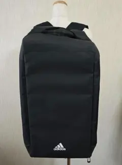 adidas ブラック　ダッフル バックパック　50ᒪ