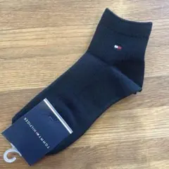 必読 TOMMY HILFIGER 黒ソックス 割引き不可