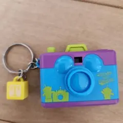 東京ディズニー　 トイストーリー カメラ風キーホルダー　リトルグリーンメン