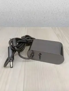 充電アダプター