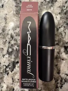 美品　MAC マキシマル シルキー マット リップスティック 650 ソアーのサムネイル
