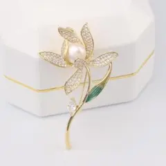一輪花パールブローチ
