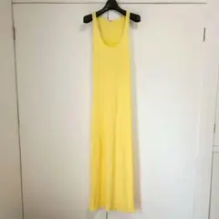 ユニクロ　イエロー ノースリーブ ロングワンピース　黄色ワンピース　UNIQLO