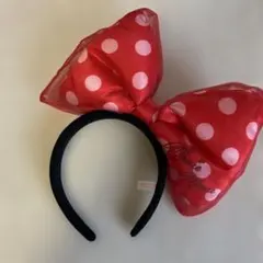ディズニー　ミニーマウス　赤い水玉リボンカチューシャ