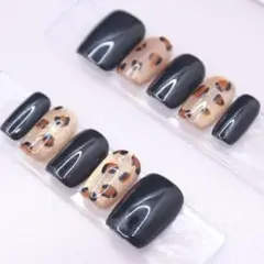 【163】ネイルチップXSサイズ 黒　ゴールド レオパード マグネット