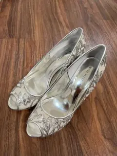 Nine West スパンコール オープントゥ パンプスのサムネイル