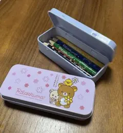 リラックマ　ミニ色鉛筆入り缶ケース　サンエックス　伊藤園