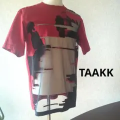 TAAKK　ターク　ゆったりTシャツ　シアードッキングデザイン　赤Tのサムネイル