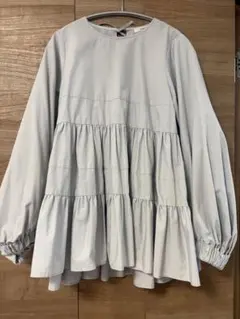 yori ティアードロングブラウス 長袖 ライトグレー