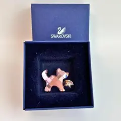 【訳あり美品】Swarovski ピンク 犬 ピンブローチ 箱付き クリスタル