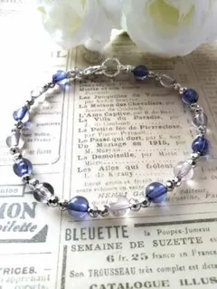 青とクリアのビーズ　ブレスレット　ハンドメイド