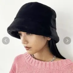 EMODAブラック フェイクファーバケットハット