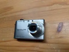 動作確認済み　CASIO EXILIM EX-Z1000YC シルバー カシオ