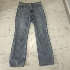 ミラオーウェン ライトブルーストレートデニムパンツ