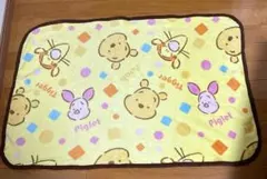 プーさんのフリースブランケット