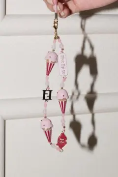 新品】ViS × Baskin Robbins31 アイスクリーム チャーム - メルカリ