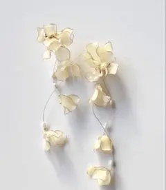 Item thumbnail for item 1ba59162-fab7-4e43-b252-231ea0b201f9