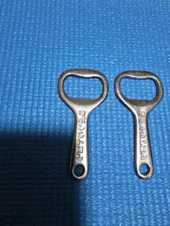 レトロ 栓抜き 2本のサムネイル
