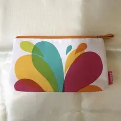 CLINIQUE ノベルティポーチ