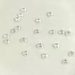 極小　3ミリ　パール　ハート型　ネイルパーツ　20個セット