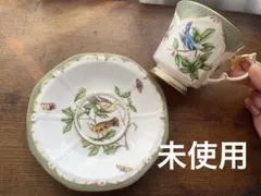 未使用 小鳥と蝶々の金彩ティーカップ・ソーサーセット