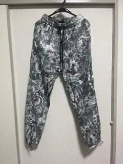 DIESEL 総柄 カジュアルパンツのサムネイル