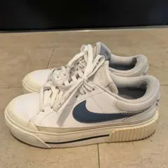NIKE スニーカー ホワイト ネイビー 厚底