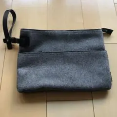 アニエスベー　ボヤージュ クラッチバッグ