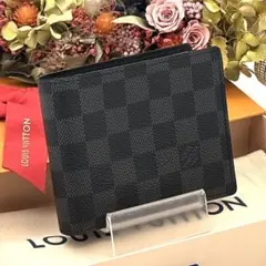 Item thumbnail for item 9b8eb1f2-dcdd-49d0-be0e-c3ad920965c6