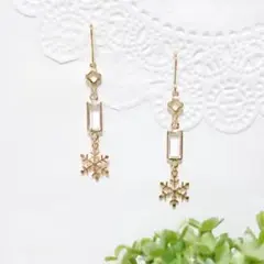 冬ピアス⭐︎snow