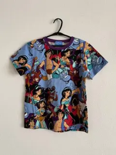 東京ディズニーリゾート　アラジン　総柄Tシャツ