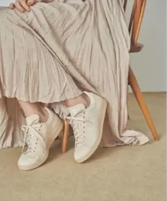 美品 adidas STAN SMITH ベージュ EMMI別注カラー