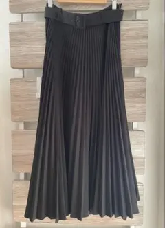 ZARA ブラック プリーツスカート XS