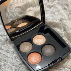 シャネル レキャトルオンブル204ティセヴァンドーム