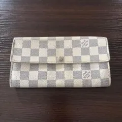 ルイヴィトン　長財布　モノグラム　白