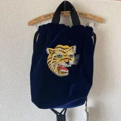 Item thumbnail for item 3535ed03-c5bc-4dcc-b636-7c43f7f7c164