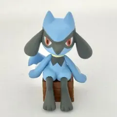 リオル フィギュア 座るポケモン ガチャガチャ ポケモンセンター 土台付属なし
