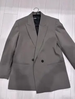 ZARA ダブルブレスト テーラードジャケット 肩パッド付き　XS カーキ