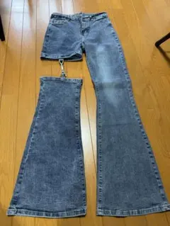 フレアパンツ