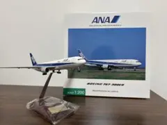 ANA Boeing 767-300ER 1/200 B767のサムネイル